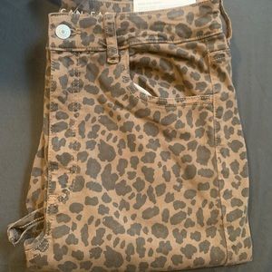 american eagle cheetah print jeans!